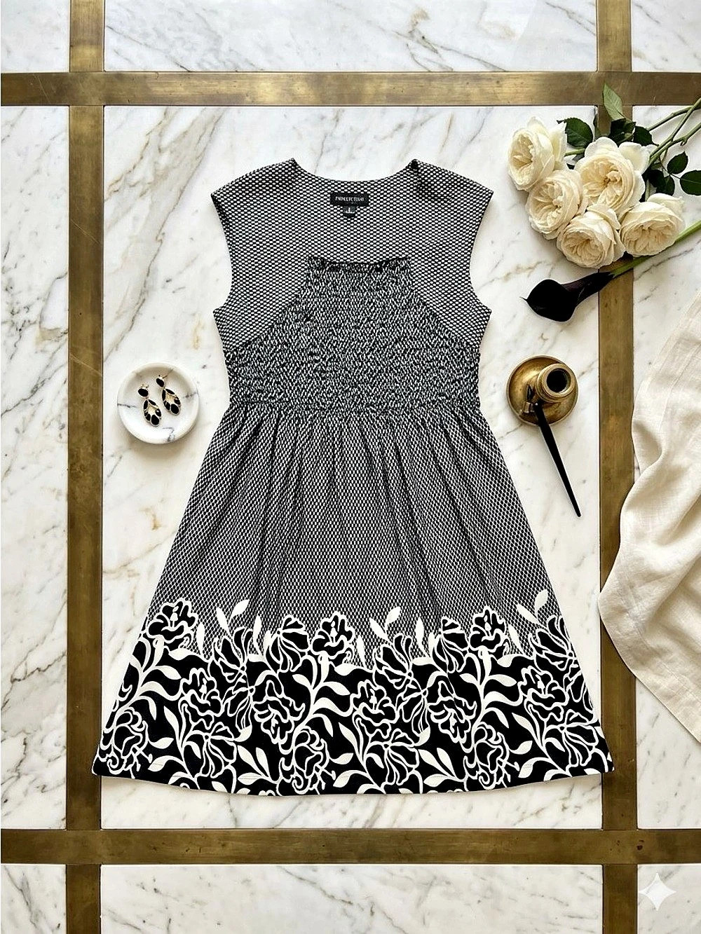 Perceptions New York Geometric Mini Dress in Black & White Large Like New